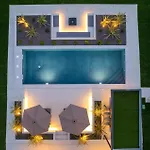Lovely In With Sauna Casa vacanze Porec