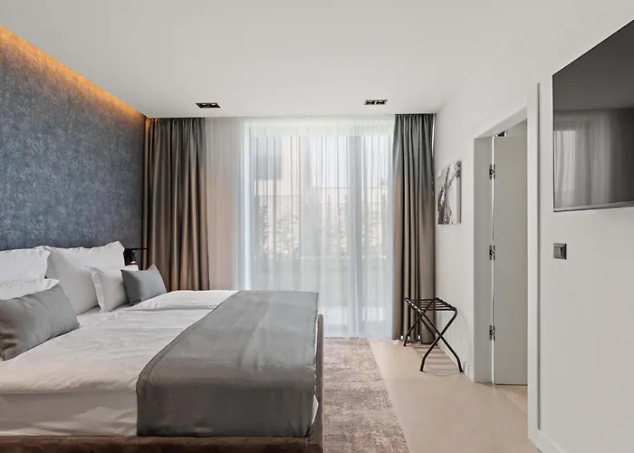 Lovely In With Sauna 포레치