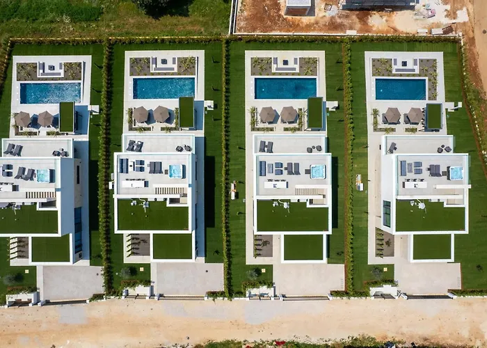 Lovely In With Sauna Hébergement de vacances *