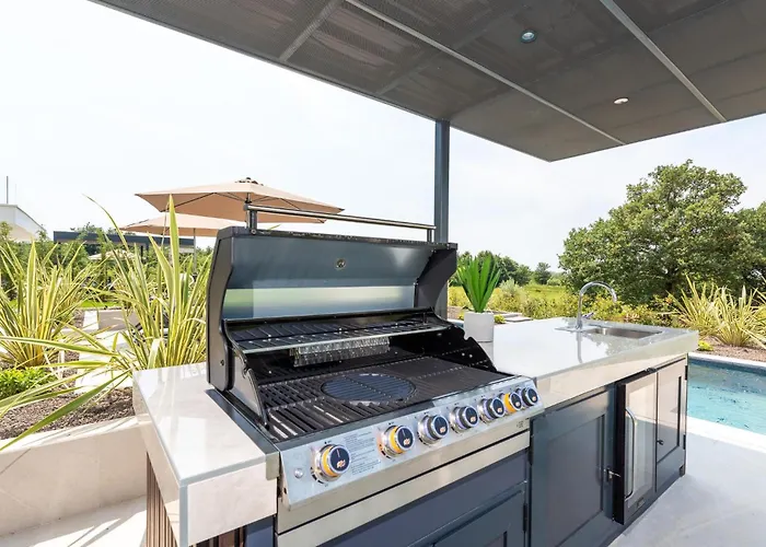 Lovely In With Sauna Hébergement de vacances *